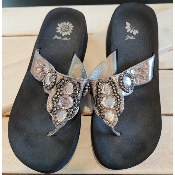 Yellow Box Cherilyn Bronze Beaded Rhinestones Leather 9 Wedge Flip Flops Sandals - Picture 8 of 11